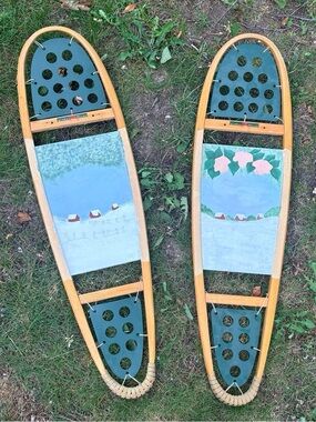 Vintage Winter Walker Wooden Snowshoes – Rustic Cabin Decor DIY Project (Pair)